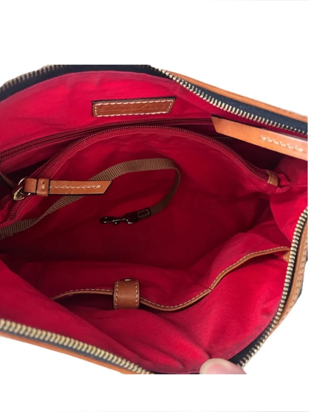 Dooney & Bourke light shoulder